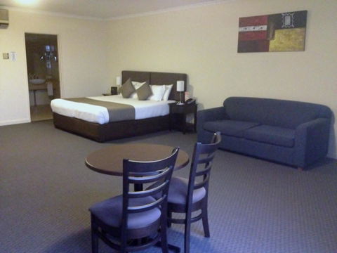 Comfort Hotel Adelaide Meridien - Redcliffe Tourism 1