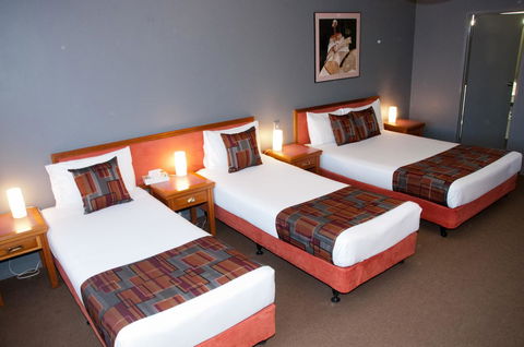 The O'Connell Inn - Redcliffe Tourism 12