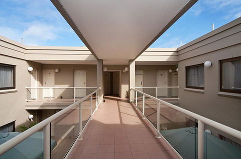 The O'Connell Inn - Redcliffe Tourism 9