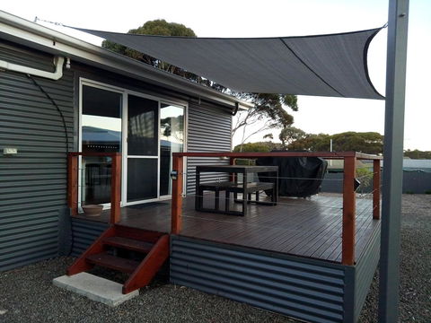 Home On Torrens - Redcliffe Tourism 31