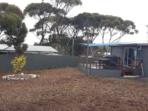 Home On Torrens - Redcliffe Tourism 3
