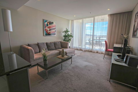 Adelaide DressCircle Apartments - North Terrace - Redcliffe Tourism 26