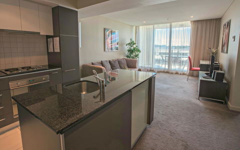 Adelaide DressCircle Apartments - North Terrace - Redcliffe Tourism 27
