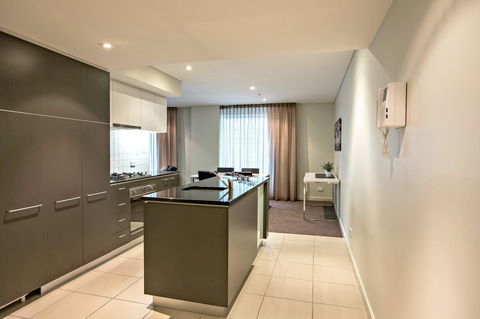Adelaide DressCircle Apartments - North Terrace - Redcliffe Tourism 30