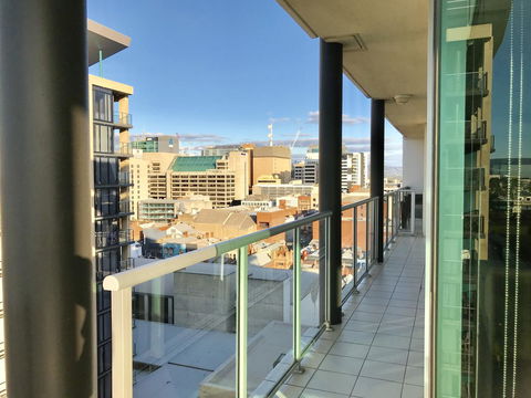Adelaide DressCircle Apartments - North Terrace - Redcliffe Tourism 8