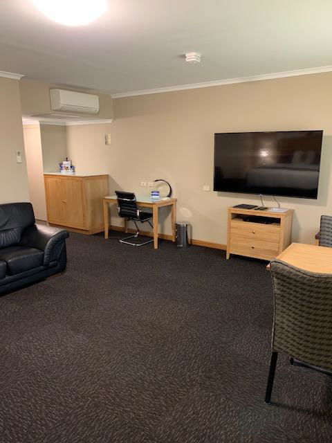 Southgate Motel - Redcliffe Tourism 7