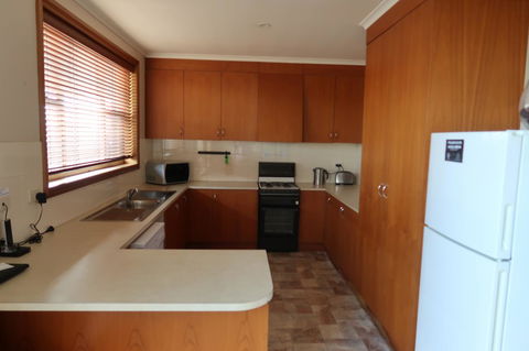 Southgate Motel - Redcliffe Tourism 10