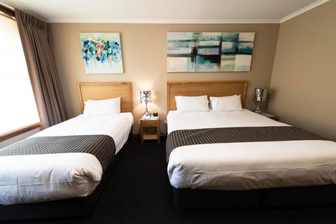 Southgate Motel - Redcliffe Tourism 18