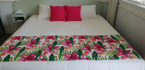 Arcadia Motel - Redcliffe Tourism 3