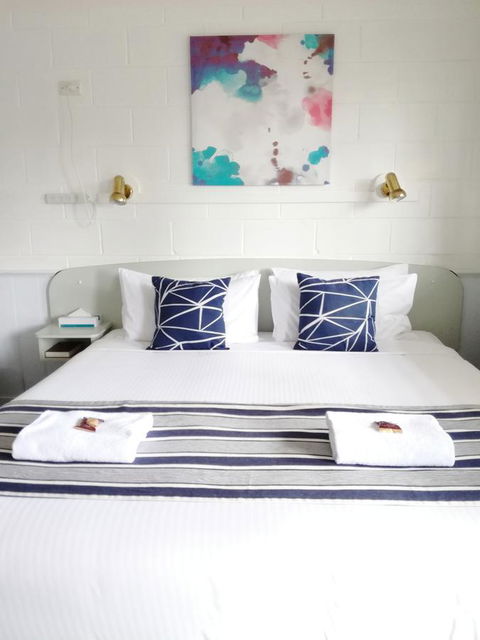 Arcadia Motel - Redcliffe Tourism 23