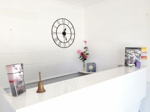 Arcadia Motel - Redcliffe Tourism 7