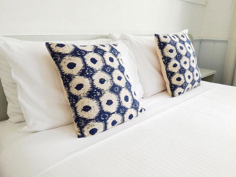 Arcadia Motel - Redcliffe Tourism 16