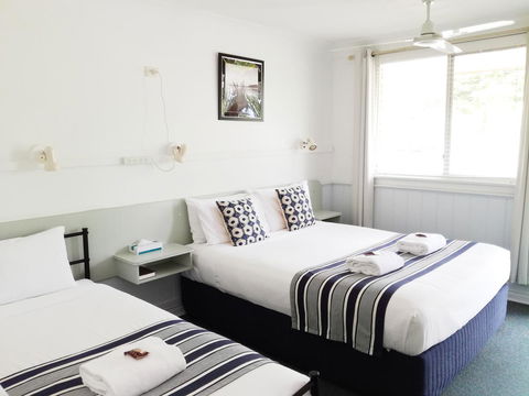 Arcadia Motel - Redcliffe Tourism 15