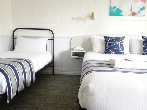 Arcadia Motel - Redcliffe Tourism 22