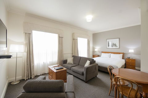 Majestic Tynte Street Apartments - Redcliffe Tourism 9