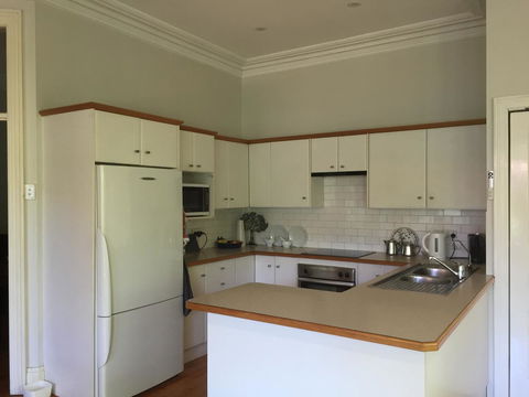 8 Osborne - Redcliffe Tourism 15