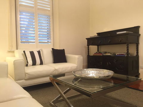 8 Osborne - Redcliffe Tourism 8