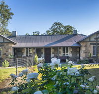 Stoneleigh Cottage Bed and Breakfast - Redcliffe Tourism
