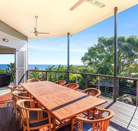Lavina Luxury Beach House - Redcliffe Tourism