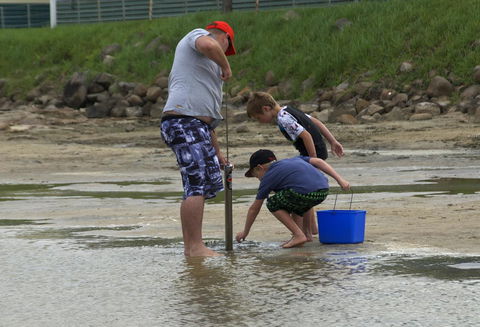 Lake Edge Apartments - Redcliffe Tourism 24