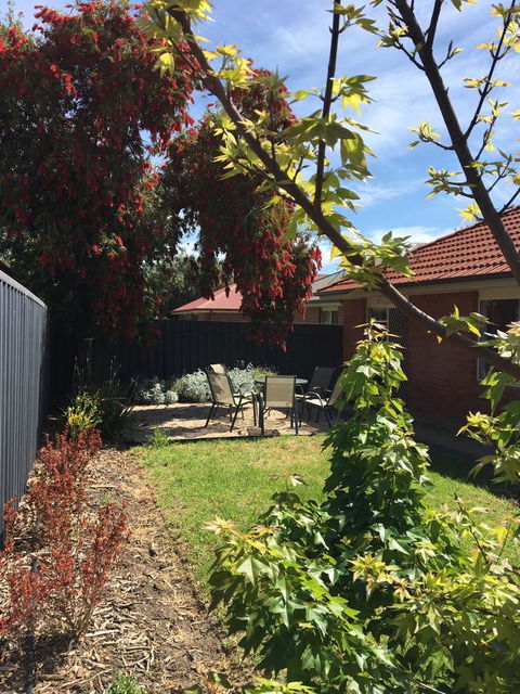 Windsor Gardens Home - Redcliffe Tourism 12