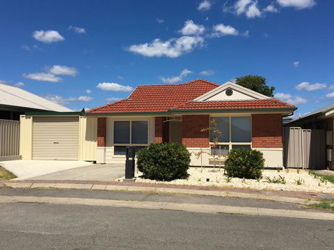 Windsor Gardens Home - Redcliffe Tourism 18