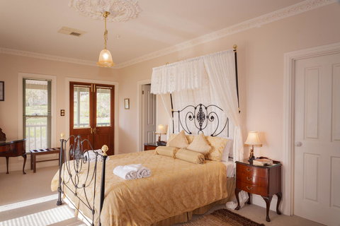 Angaston Saleyards Luxury Accommodation - Redcliffe Tourism 6