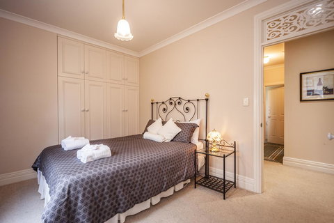 Angaston Saleyards Luxury Accommodation - Redcliffe Tourism 16