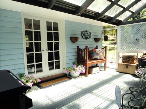 Aldgate Valley Bed And Breakfast - Redcliffe Tourism 5