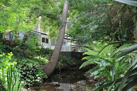 Aldgate Valley Bed And Breakfast - Redcliffe Tourism 2