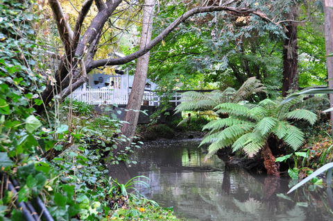 Aldgate Valley Bed And Breakfast - Redcliffe Tourism 22