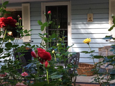 Aldgate Valley Bed And Breakfast - Redcliffe Tourism 31