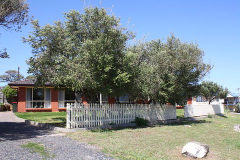 Maslin Beach House - Redcliffe Tourism 19