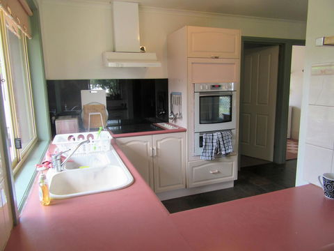Maslin Beach House - Redcliffe Tourism 5