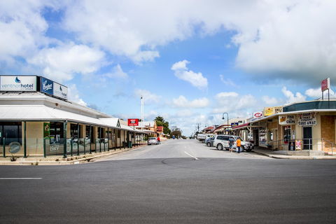 Port Vincent Motel & Apartments - Redcliffe Tourism 34
