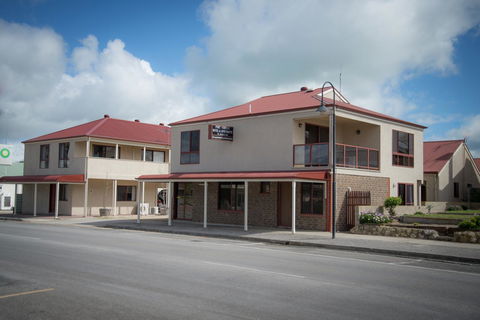 Port Vincent Motel & Apartments - Redcliffe Tourism 39