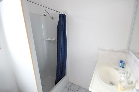 Port Vincent Motel & Apartments - Redcliffe Tourism 16