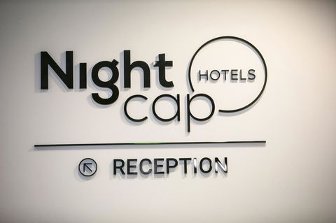 Nightcap At Exeter Hotel - Redcliffe Tourism 9