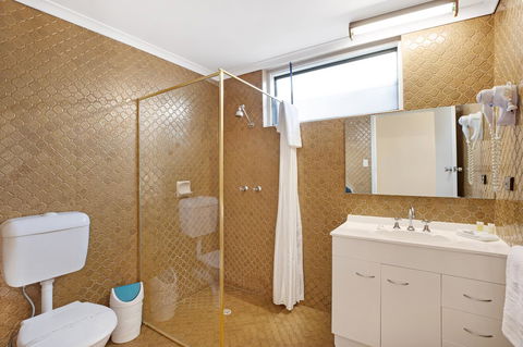 Adelaide Road Motor Lodge - Redcliffe Tourism 30
