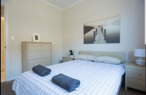 Belford Luxury * New * Clean * Cafes * Near CBD - Redcliffe Tourism 3