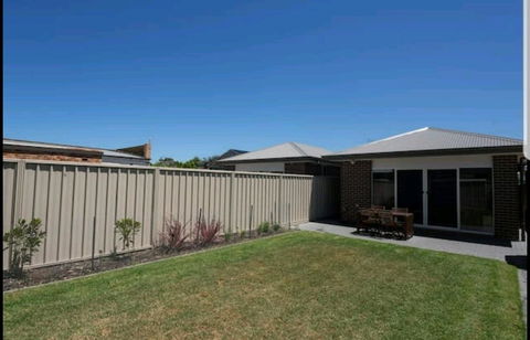 Belford Luxury * New * Clean * Cafes * Near CBD - Redcliffe Tourism 2