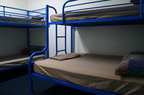 My Place & Adelaide Backpackers Hostel - Redcliffe Tourism 9