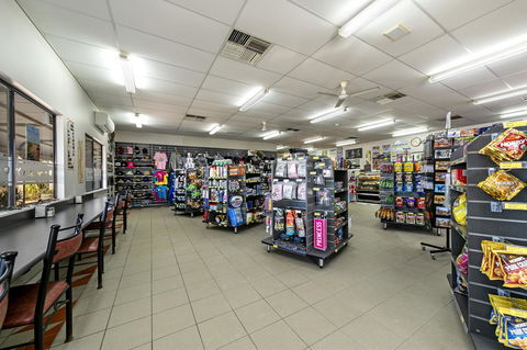 Border Village Roadhouse - Redcliffe Tourism 10