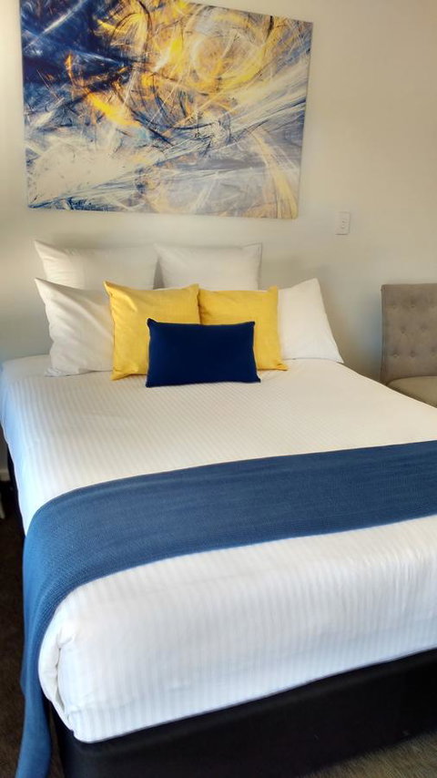 The Avenue Inn - Redcliffe Tourism 9