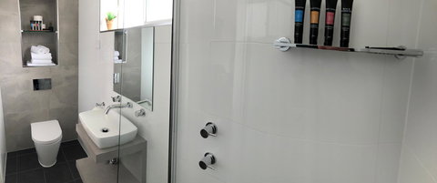 The Avenue Inn - Redcliffe Tourism 28