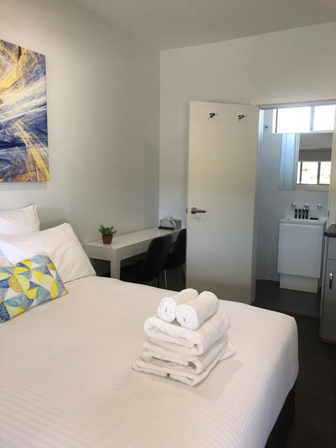 The Avenue Inn - Redcliffe Tourism 25