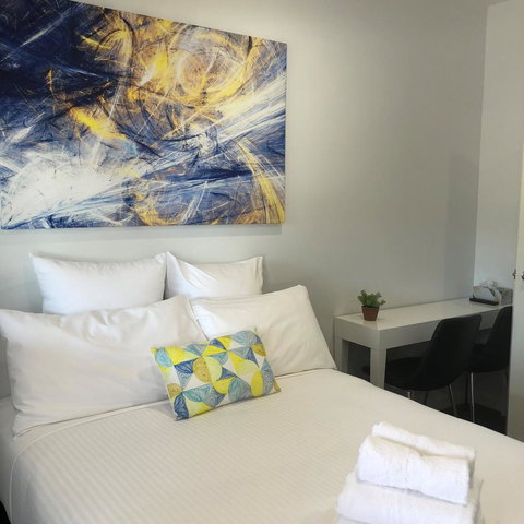 The Avenue Inn - Redcliffe Tourism 11