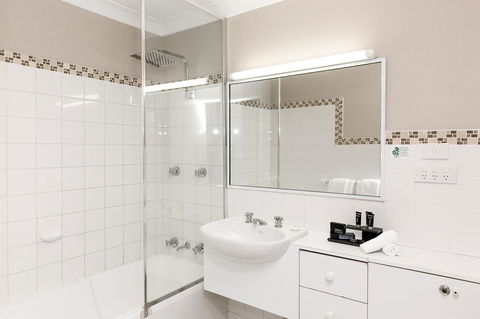 The Belmore Apartments Hotel - Redcliffe Tourism 14