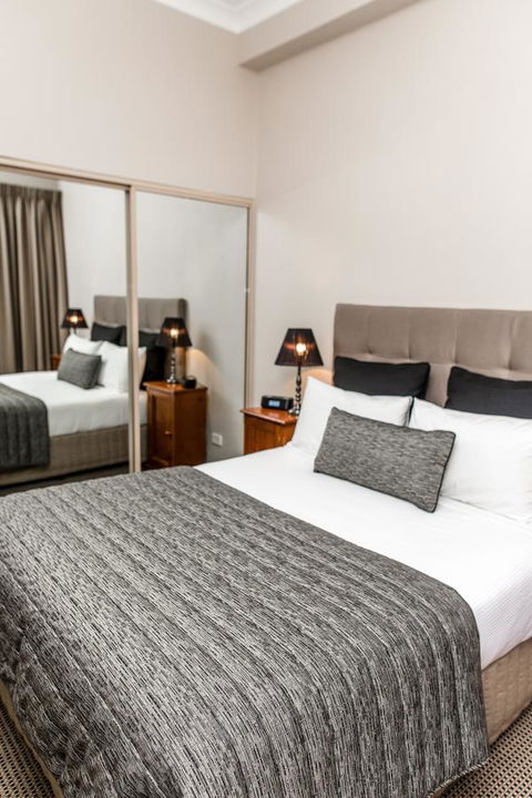 The Belmore Apartments Hotel - Redcliffe Tourism 11