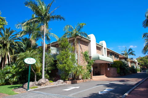 The Belmore Apartments Hotel - Redcliffe Tourism 1